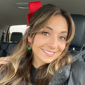 Meet your Posher, Nasrin